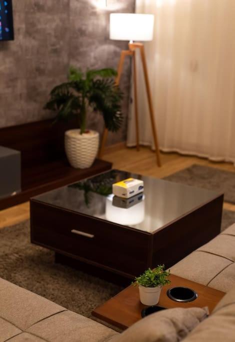 A Great Nile View Apartment-1 *
