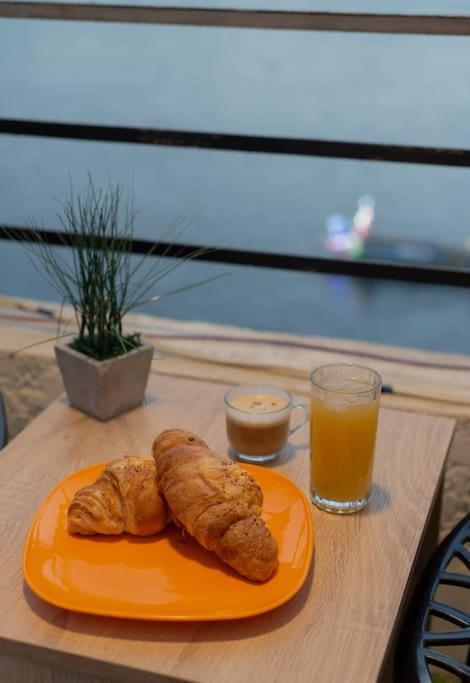 A Great Nile View Apartment-1 Apartment *